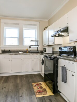 Microwave, oven, stovetop