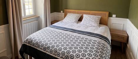 5 間睡房、熨斗/熨衫板、Wi-Fi、床單