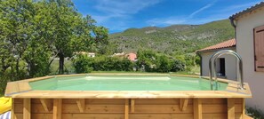 Pool - 🏡 Charming House in Haute-Provence – Pool & Nature (Les Omergues)