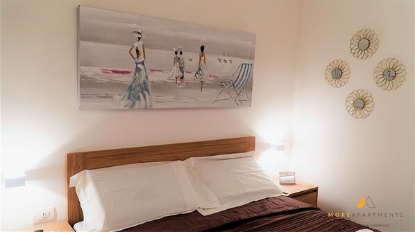 2 bedrooms, WiFi, bed sheets