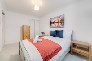 1 bedroom, iron/ironing board, WiFi