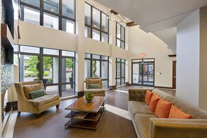 Sala de estar en el lobby