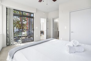 คลาสสิกอพาร์ทเมนท์ | เตารีด/โต๊ะรีดผ้า, Wi-Fi ฟรี