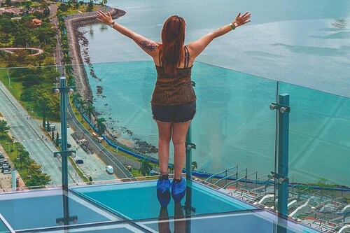 Room-sofa Bed Stay Rooftop Pool & Gym, A