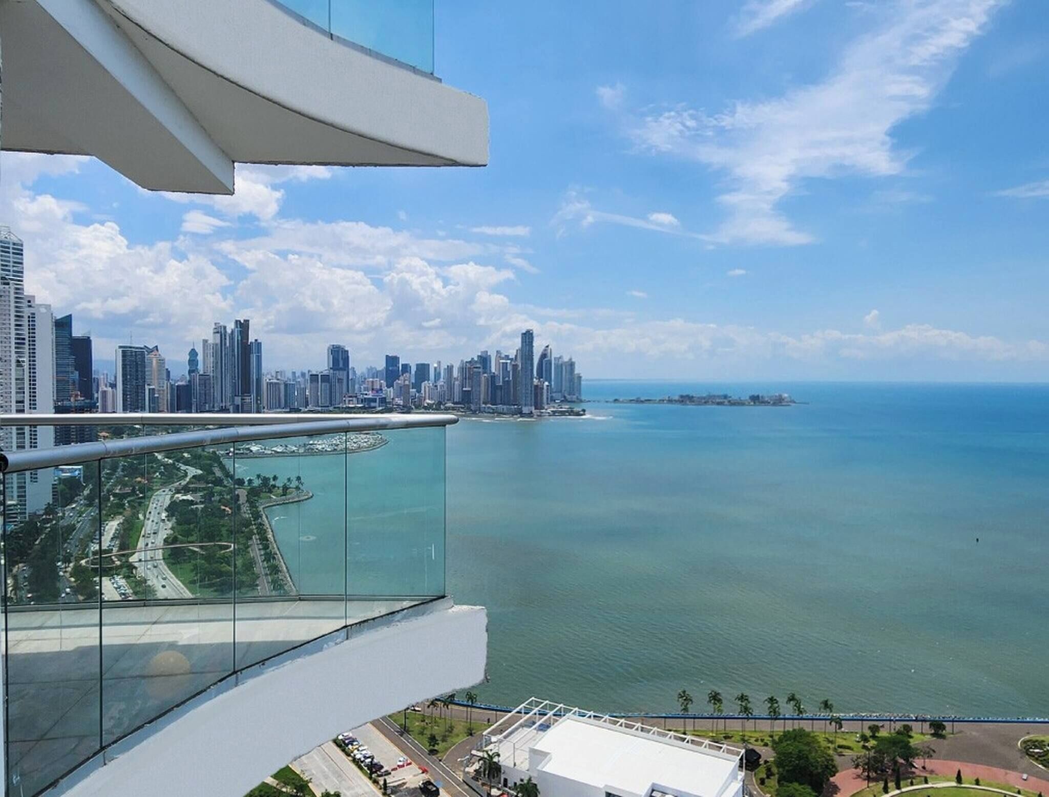 Room, Accessible, Smoking | View from property
