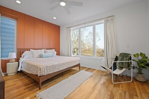 3 bedrooms, WiFi, bed sheets - Amazing Panoramic Views From This Luxury Retreat, Enjoy The Sauna On Top Deck. (Chattanooga)