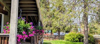 McCall Idaho getaway - walk to the lake and downtown