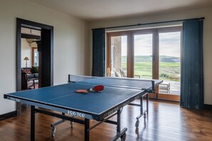 Spielezimmer