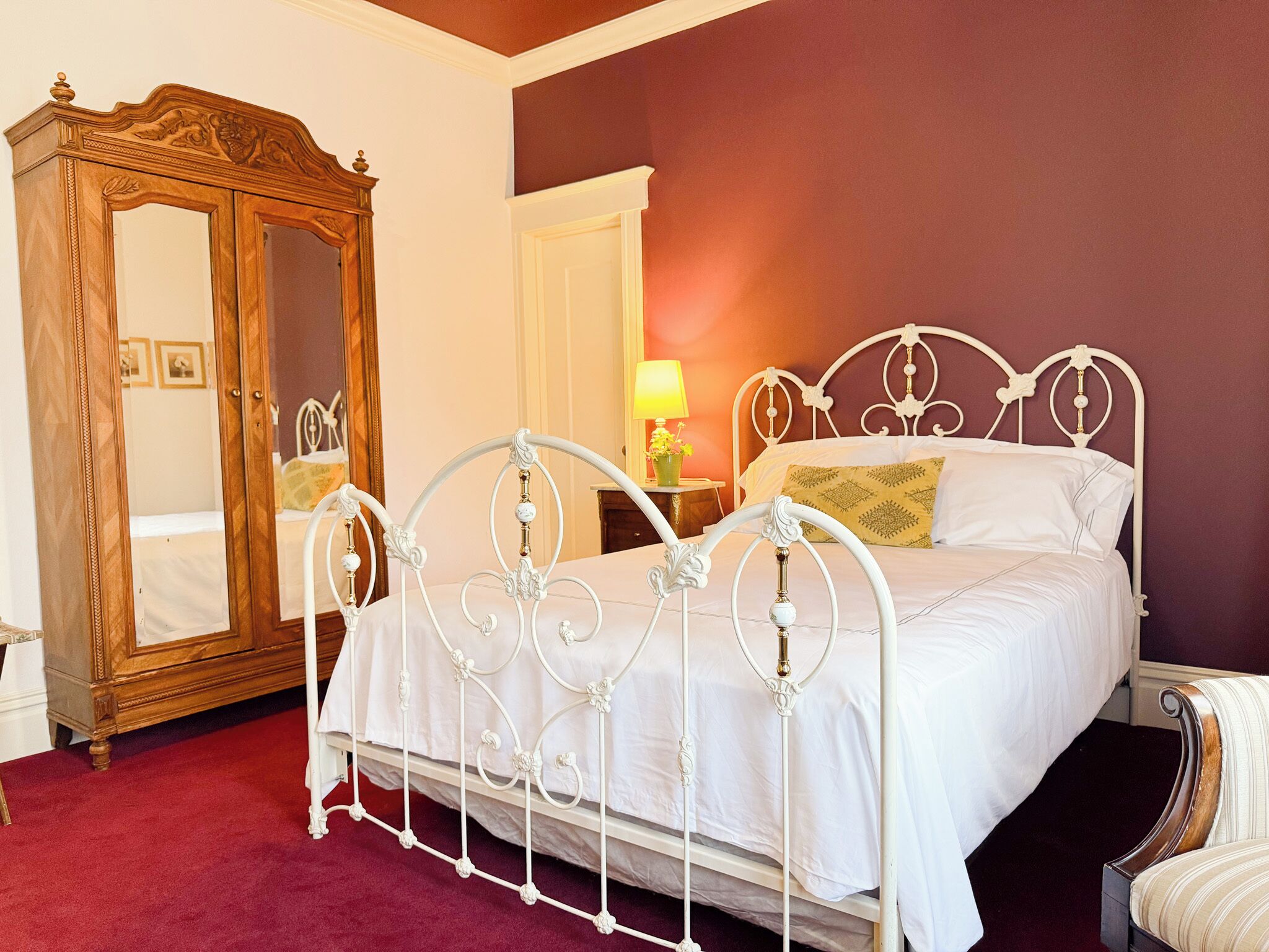 Standard Double Room, 1 Queen Bed | Premium bedding, individually decorated, individually furnished