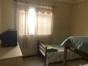3 chambres, Wi-Fi, literie fournie