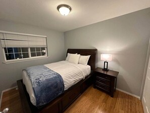 4 bedrooms, in-room safe, iron/ironing board, free WiFi