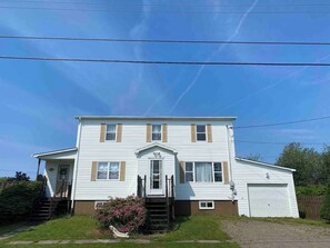 Exterior - Quite 5 room home near the ocean in town (Stephenville)