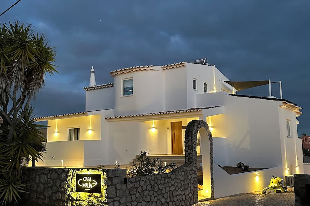Casa Malia Luxury Guest House