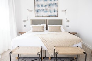 Caja de seguridad en la habitación y cortinas blackout 