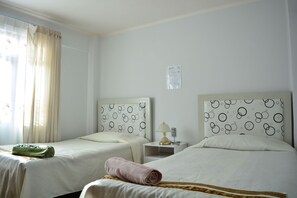 4 bedrooms, free WiFi, bed sheets - Apartment in residential area (Sucre)