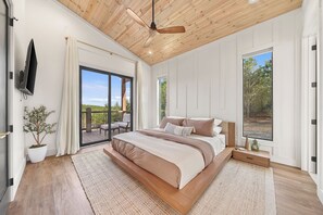 4 Schlafzimmer, Bügeleisen/Bügelbrett, kostenloses WLAN, Bettwäsche