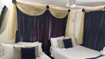 4 多间卧室、客房内保险箱、WiFi