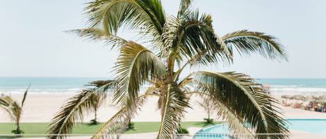 In-room safe, desk, laptop workspace, iron/ironing board