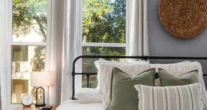 Haile Retreat – King Bed, Workspace, Private Entry