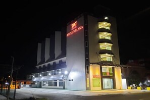 Unclassified image, 4 of 6, button - 707 Hotel (Cheng Ho ) Melaka (Melaka)