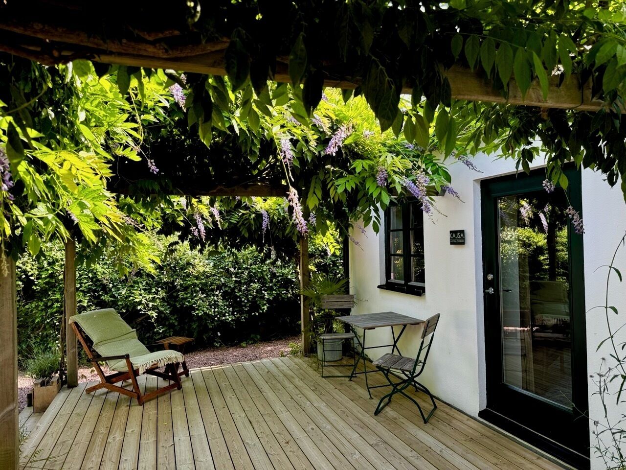 Deluxe Double Room, Courtyard View, Kajsa | Terrass/Patio
