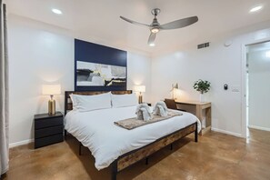 1 chambre, bureau, fer et planche à repasser, Wi-Fi gratuit