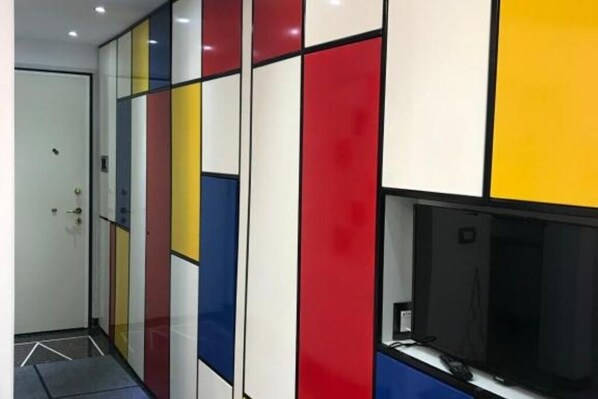 Interior - Mondrian's house (Genova)