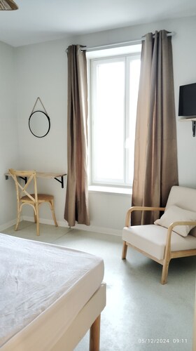 Studio+ extérieur centre-ville Ribérac2