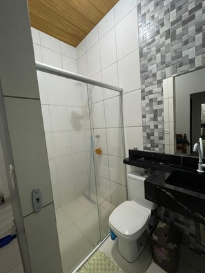 Dusche, Toilettenpapier