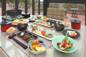 Outdoor dining - Ito Villa-TOKI- (Ito)