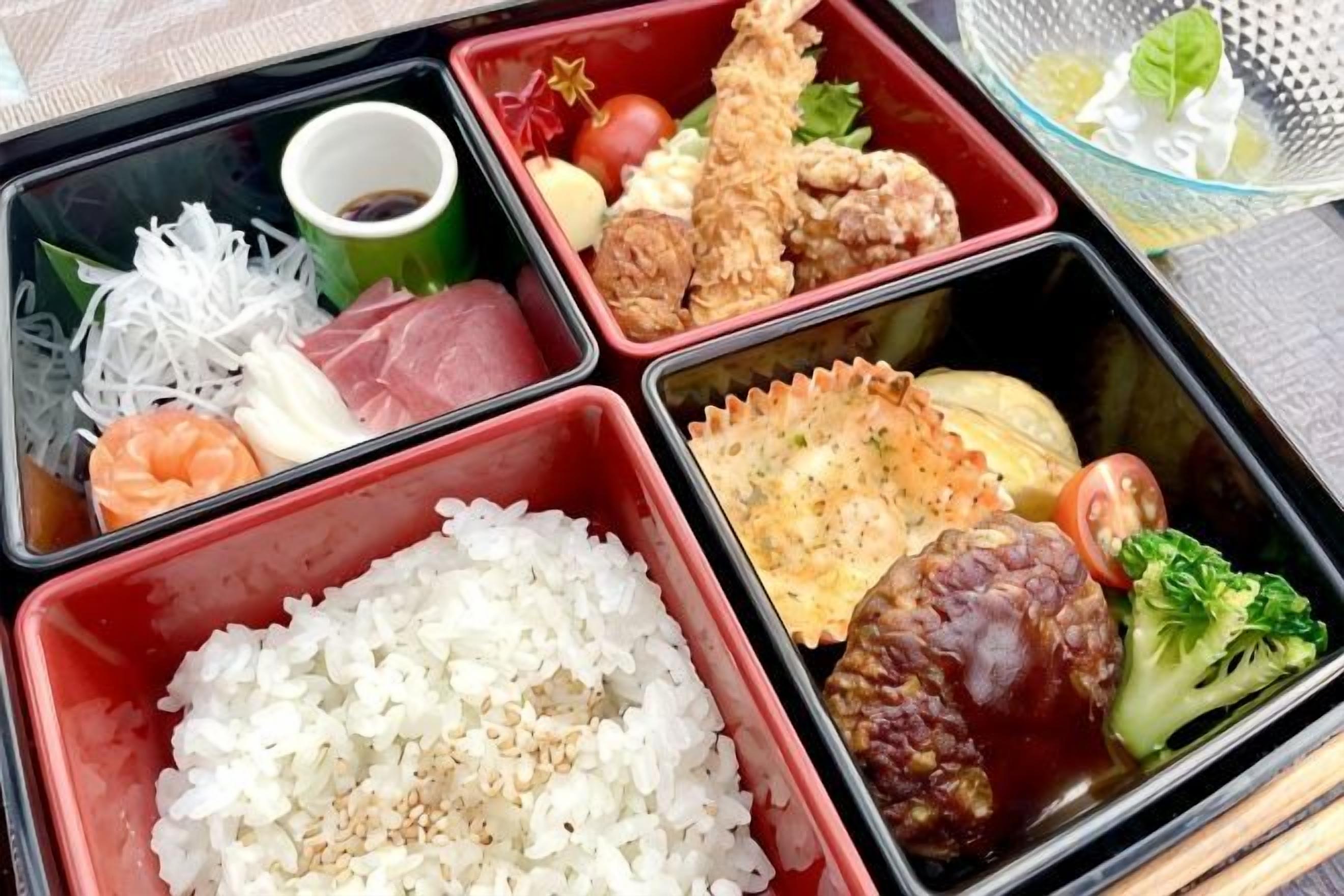 餐飲