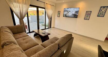 New Villa w/ Private Pool & AC, 5 mins walk to the beach!