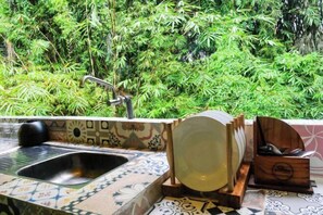 Room - Villa Kamar Tamu Selomartani (Kalasan)