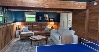 Whispering Hills Hideaway