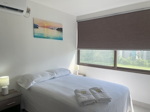 3 soverom, strykejern/-brett, wi-fi og sengetøy