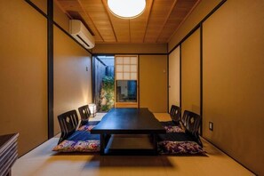 Iron/ironing board - Rinn Kyoto Yasaka South (Kyoto)