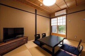 Iron/ironing board - Rinn Kyoto Yasaka South (Kyoto)