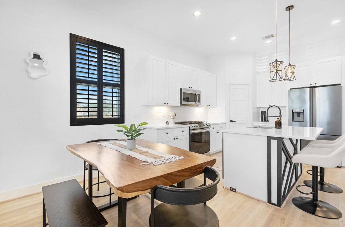 Photo 18 of New ! Houston getaway! Near Stadiums & Downtown