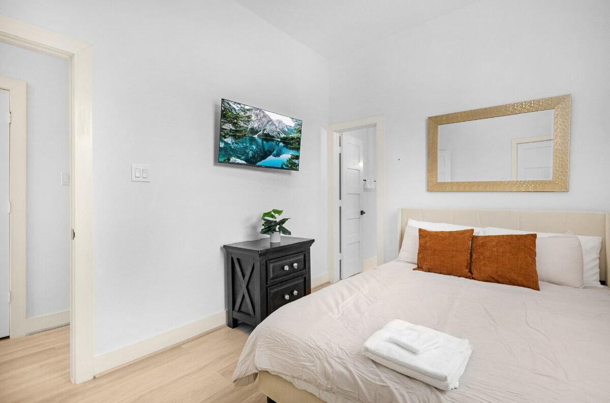 Photo 8 of New ! Houston getaway! Near Stadiums & Downtown