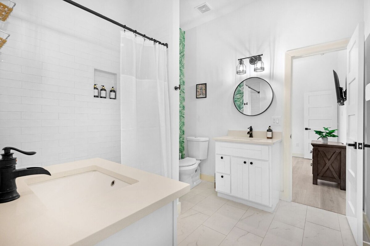 Photo 6 of New ! Houston getaway! Near Stadiums & Downtown