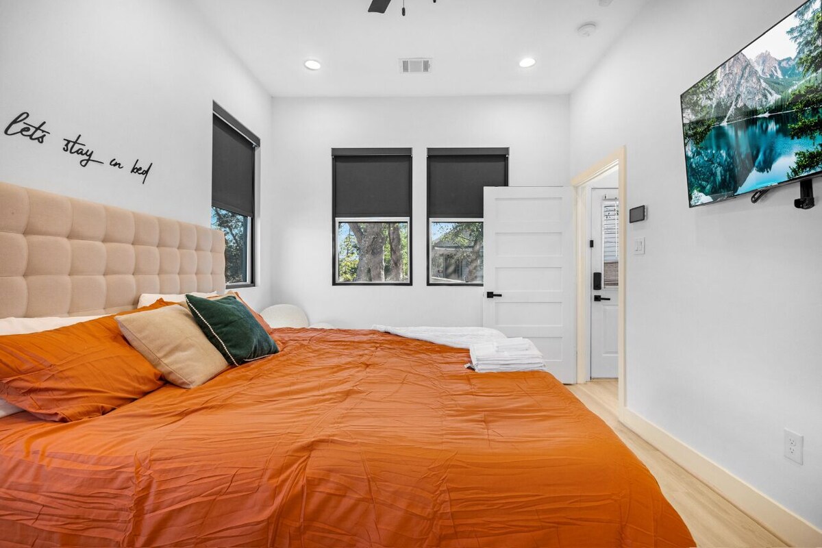Photo 11 of New ! Houston getaway! Near Stadiums & Downtown