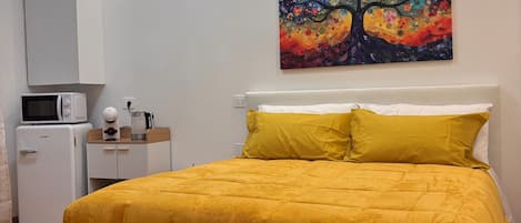 1 habitación, wifi y ropa de cama