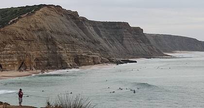 Relax at Lagoa in Ericeira - Surfing 5 minutes from Ribeira d'Ilhas beach