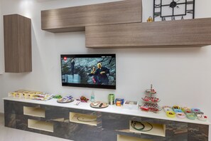 Interior - Deluxe Cave (Torino)