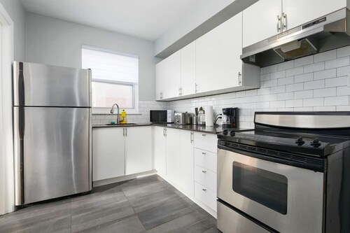 Lovely 2BR on Walkley