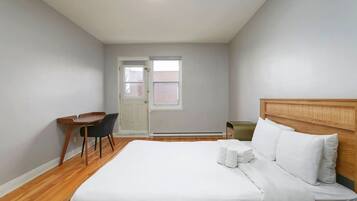 2 dormitoris, escriptori, planxa i posts de planxar i wifi gratuïta