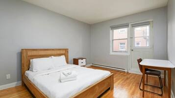 2 dormitoris, escriptori, planxa i posts de planxar i wifi gratuïta