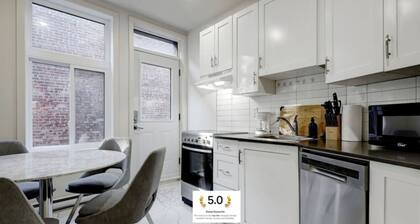 The NDG Charm|A 2BR Hidden Gem
