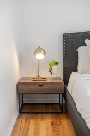 2 chambres, bureau, fer et planche à repasser, Wi-Fi gratuit