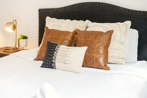 2 soveværelser, skrivebord, strygejern/strygebræt, gratis Wi-Fi